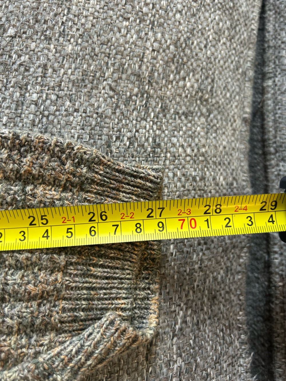 Vintage 1990’s Bill Blass Marled Green V-Neck Pullover Sweater | Medium - Picture 6 of 9